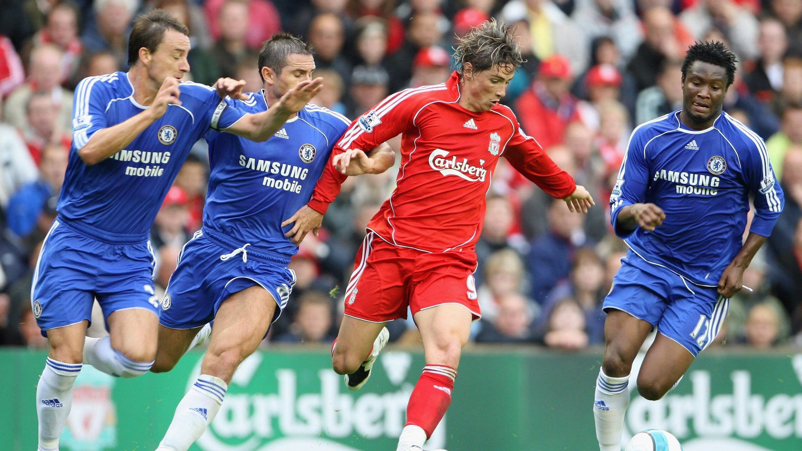 当C罗的坚毅眼神遇上圣马梅斯的百年咆哮，抢七之夜，足球如何成为我们的共同信仰？